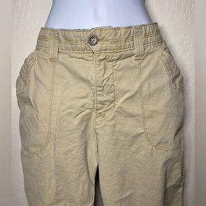 Women’s size 14 Levi’s capris | GREAT CONDITION